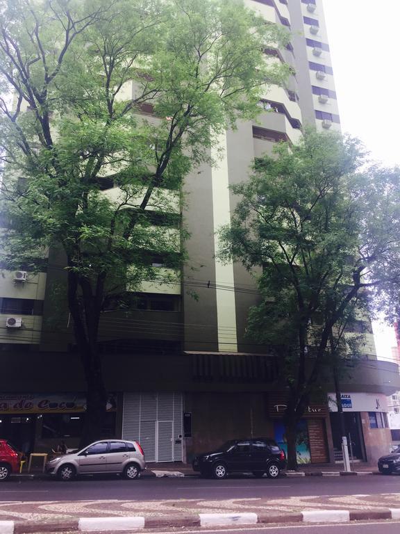 Apartamento No Centro Foz Do Iguacu 130 Mt Habitación foto